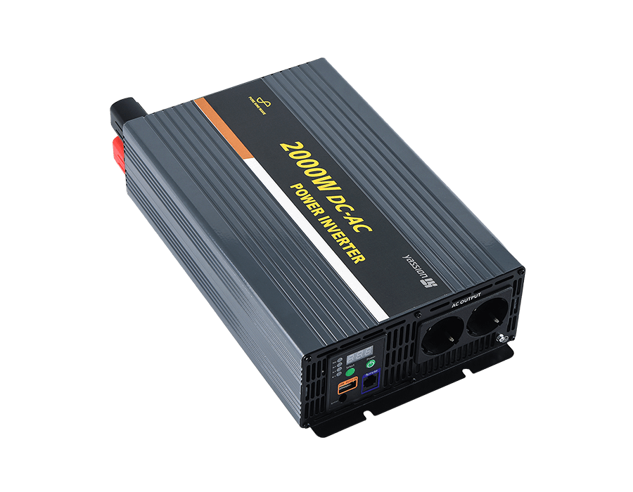 2000 W-os tiszta szinuszos inverter 1 USB porttal